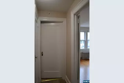 192 W Midland Avenue 1 #1, Paramus, NJ 07652 - Photo 12
