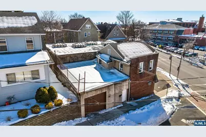 307 Paterson Avenue, East Rutherford, NJ 07073 - Photo 4
