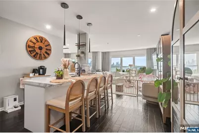 226 The Promenade, Edgewater, NJ 07020 - Photo 2