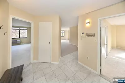 115 Polifly Road 4F #4F, Hackensack, NJ 07601 - Photo 4