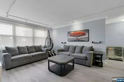 2000 Linwood Avenue 4P #4P, Fort Lee, NJ 07024 - Photo 8