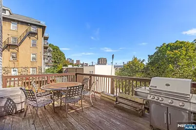 67 Route 5, Edgewater, NJ 07020 - Photo 14