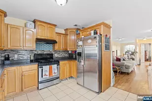 42 Randolph St, Carteret, NJ 07008 - Photo 24