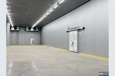 686 Grand Avenue, Ridgefield, NJ 07657 - Photo 12