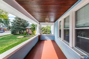 331 Diamond Bridge Ave, Hawthorne, NJ 07506 - Photo 20