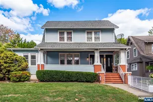 331 Diamond Bridge Ave, Hawthorne, NJ 07506 - Photo 1