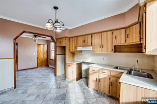 5 Norwood Ave, Irvington, NJ 07111 - Photo 10