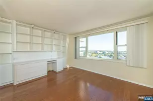 555 North Ave 21U, Fort Lee, NJ 07024 - Photo 12