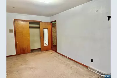 70 Orchard Street, Garfield, NJ 07026 - Photo 16