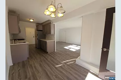 8800 Boulevard East 4B #4B, North Bergen, NJ 07047 - Photo 4