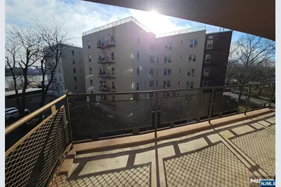 8800 Boulevard East 4B #4B, North Bergen, NJ 07047 - Photo 6