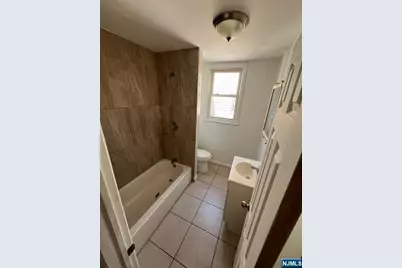 281 Renner Avenue 279 #279, Newark, NJ 07112 - Photo 12