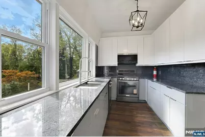 80 Prospect Avenue, Woodcliff Lake, NJ 07677 - Photo 28