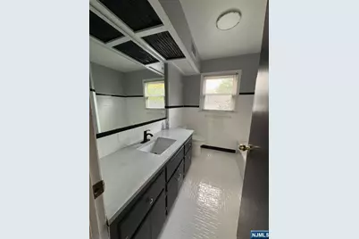 130 Arlington Avenue 1 #1, Hawthorne, NJ 07506 - Photo 16