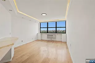 7004 Blvd East 26D, Guttenberg, NJ 07093 - Photo 22