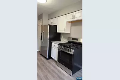 324 Sharon Court 324 #324, Woodbridge Township, NJ 07095 - Photo 2