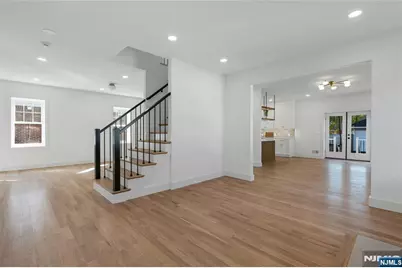 264 Merrison Street, Teaneck Township, NJ 07666 - Photo 4