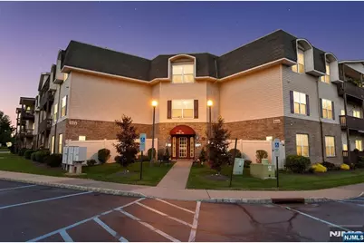 636 Cannella Way 636 #636, Riverdale, NJ 07457 - Photo 2