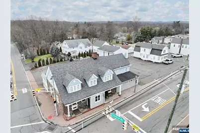 625 Wyckoff Avenue, Wyckoff Township, NJ 07481 - Photo 1