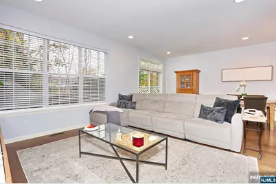 4 Masterson Court 4 #4, Waldwick, NJ 07463 - Photo 14