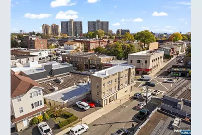 647 Anderson Avenue, Cliffside Park, NJ 07010 - Photo 4