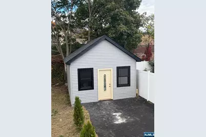 14 Park Street, Little Ferry, NJ 07643 - Photo 38