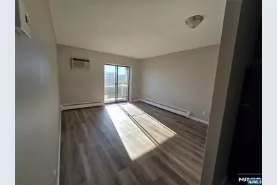 100 2nd Street 310 #310, Hackensack, NJ 07601 - Photo 4