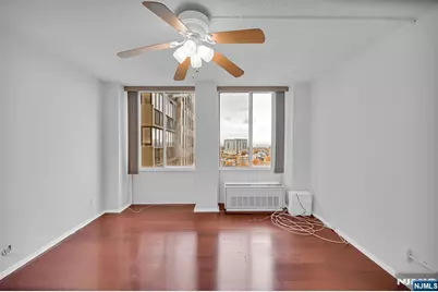 300 Winston Drive C1601 #C1601, Cliffside Park, NJ 07010 - Photo 24