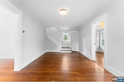 177 Pierrepont Avenue, Rutherford, NJ 07070 - Photo 4