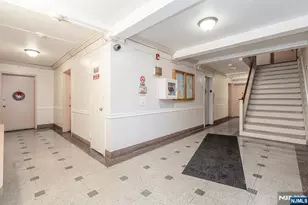 3051 Edwin 1B, Fort Lee, NJ 07024 - Photo 20