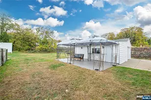 83 Shepherds Ln 2, Totowa, NJ 07512 - Photo 18