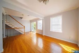 87-89 Pine St, Elizabeth, NJ 07206 - Photo 4