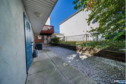 87-89 Pine Street, Elizabeth, NJ 07206 - Photo 12