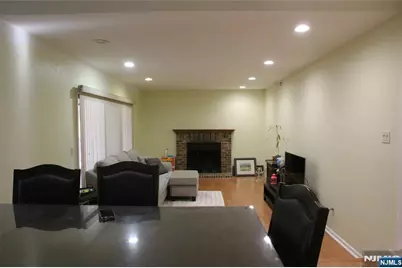 1553 John Street 5 #5, Fort Lee, NJ 07024 - Photo 18
