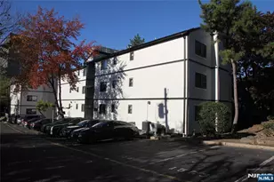 1553 John Street 5, Fort Lee, NJ 07024 - Photo 2