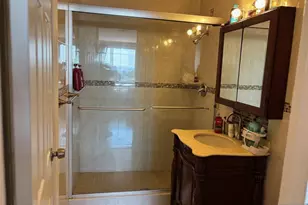 2000 Linwood Ave 14Y, Fort Lee, NJ 07024 - Photo 12