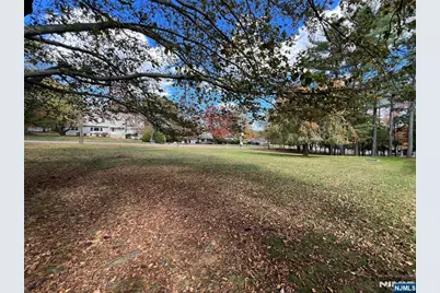 391 Forest Road, Mahwah, NJ 07430 - Photo 32