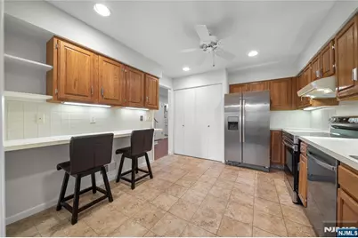 68 Linwood Avenue 68 #68, Cresskill, NJ 07626 - Photo 12