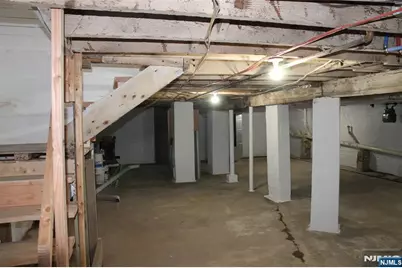 519 Roosevelt Avenue 2 #2, Carteret, NJ 07008 - Photo 14