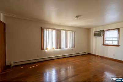 24 Mahar, Clifton, NJ 07011 - Photo 6