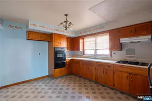 24 Mahar, Clifton, NJ 07011 - Photo 8