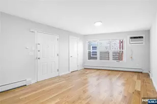 161 18th Street 10C, Union City, NJ 07087 - Photo 4