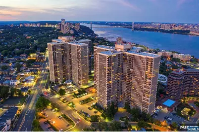 200 Winston Drive 716 #716, Cliffside Park, NJ 07010 - Photo 32