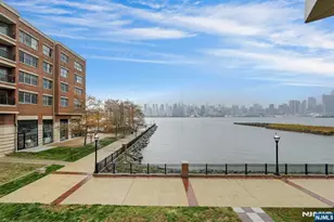 22 Ave At Port Imperial 114, West New York, NJ 07093 - Photo 30