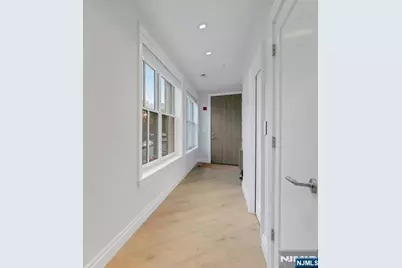 22 Ave At Port Imperial 114 #114, West New York, NJ 07093 - Photo 6