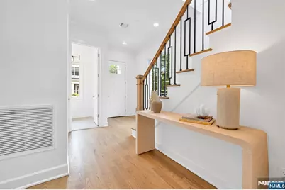 11 Gabriel Court 11 #11, Paramus, NJ 07652 - Photo 4