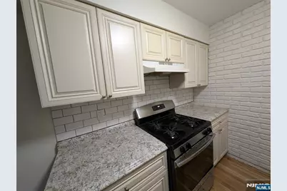 456 Grand Avenue 5A #5A, Leonia, NJ 07605 - Photo 18