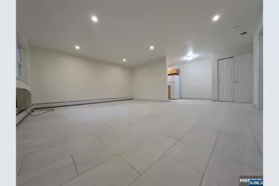 456 Grand Avenue 6C #6C, Leonia, NJ 07605 - Photo 4