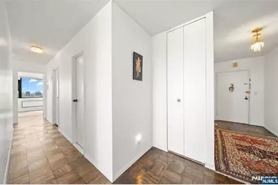 7855 Boulevard East 19J #19J, North Bergen, NJ 07047 - Photo 10