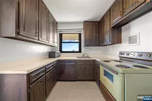 7855 Blvd East 19J, North Bergen, NJ 07047 - Photo 8